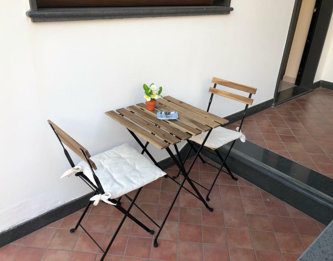 Alexander Home 庞贝 外观 照片